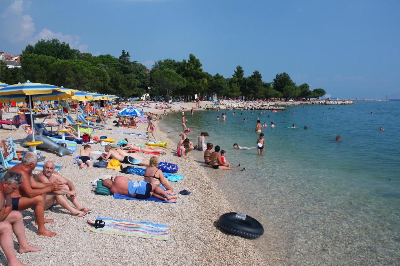 Apartments With A Parking Space Crikvenica - 12592 Exterior foto