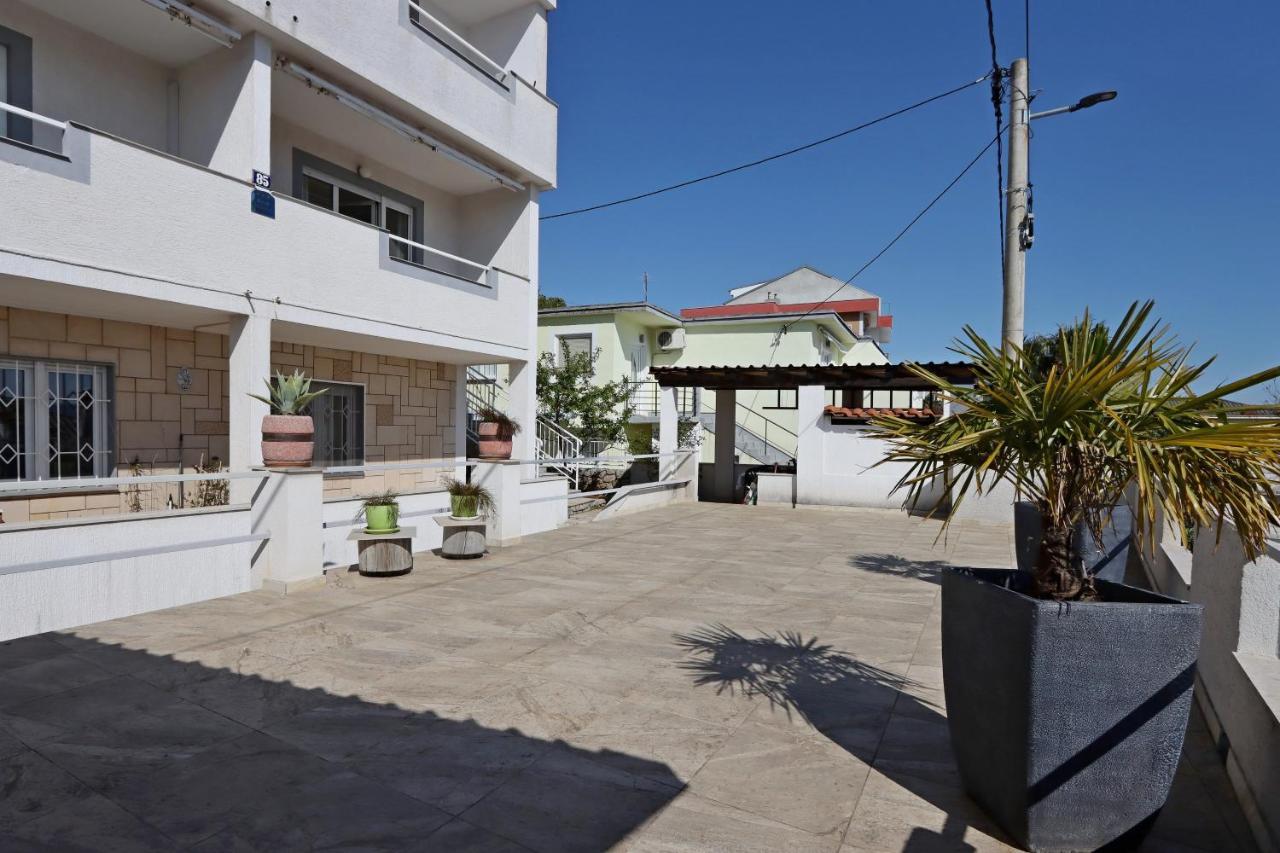 Apartments With A Parking Space Crikvenica - 12592 Exterior foto