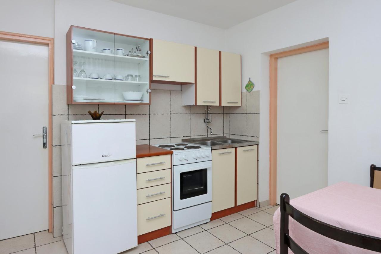 Apartments With A Parking Space Crikvenica - 12592 Exterior foto