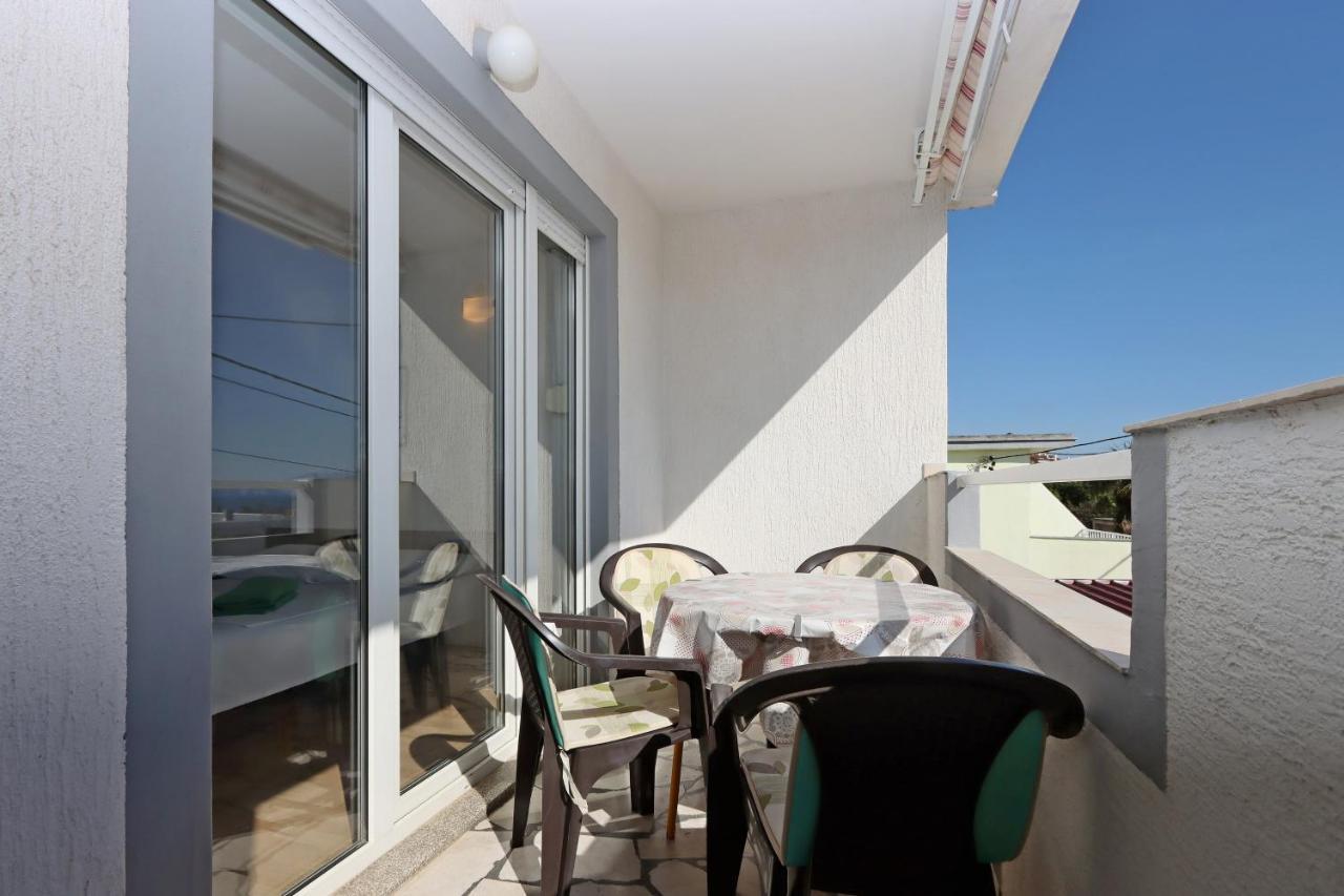Apartments With A Parking Space Crikvenica - 12592 Exterior foto